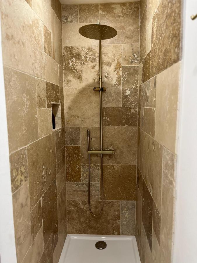 Cocon Chic Du Vieux Port - Clim Apartment Marseille Bagian luar foto