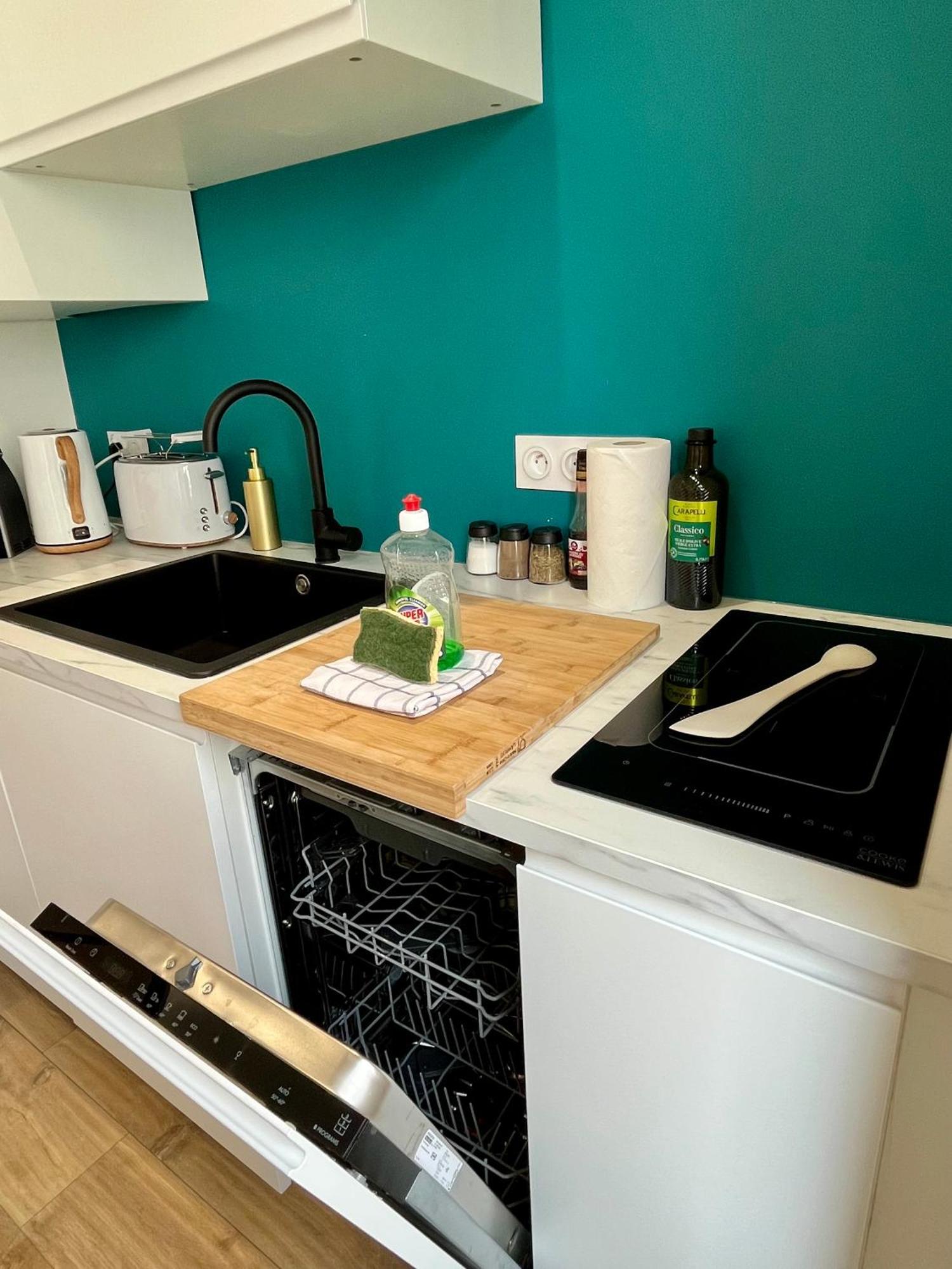 Cocon Chic Du Vieux Port - Clim Apartment Marseille Bagian luar foto